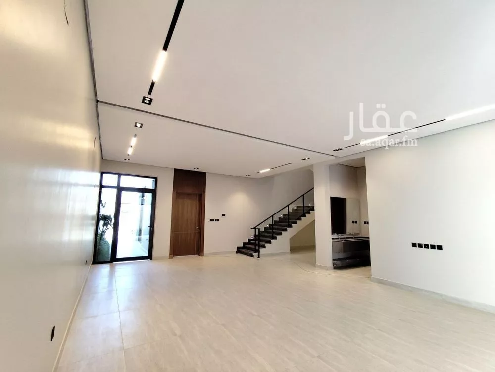 فيلا 5 غرف في الرمال 12