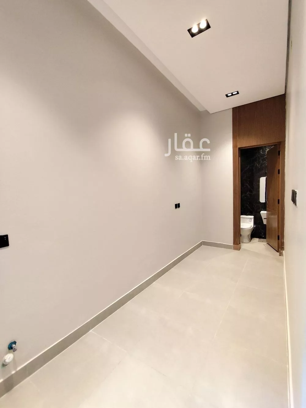 فيلا 5 غرف في الرمال 7