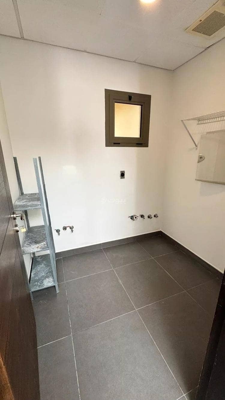 5 bedroom villa in Qurtubah, Eastern Province 20