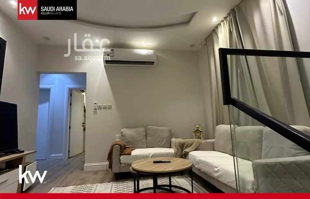 فيلا 9 غرف في العارض 24