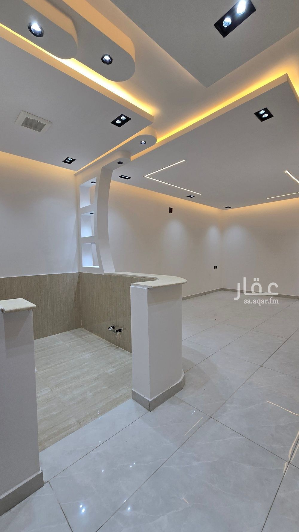 4 bedroom villa in Al Aziziyah, Riyadh 6