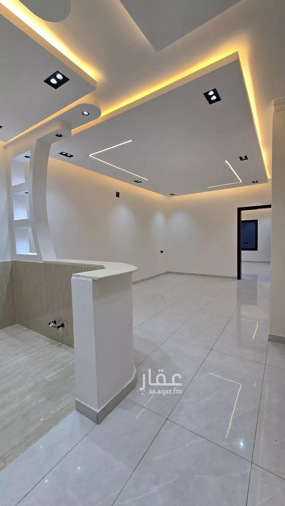 14 bedroom villa in Al Aziziyah 11