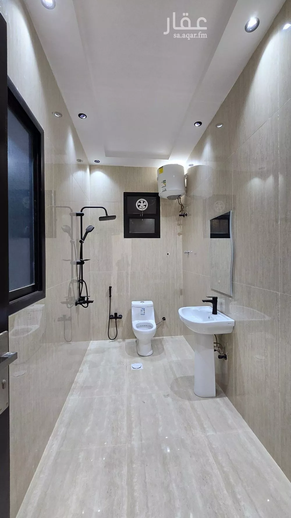 14 bedroom villa in Al Aziziyah 5