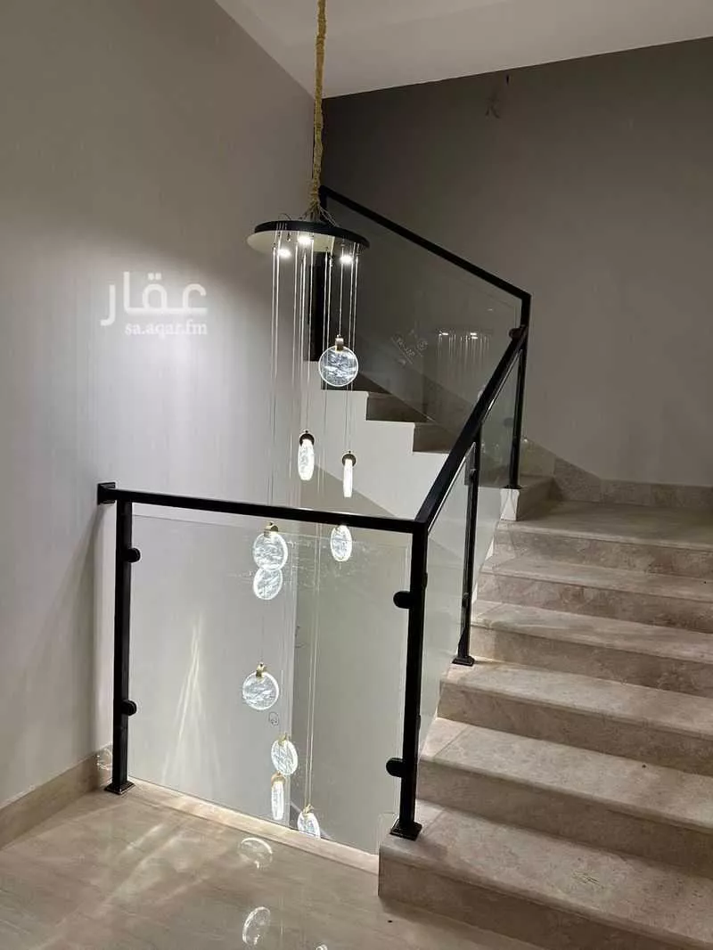 فيلا 4 غرف في المهدية 9