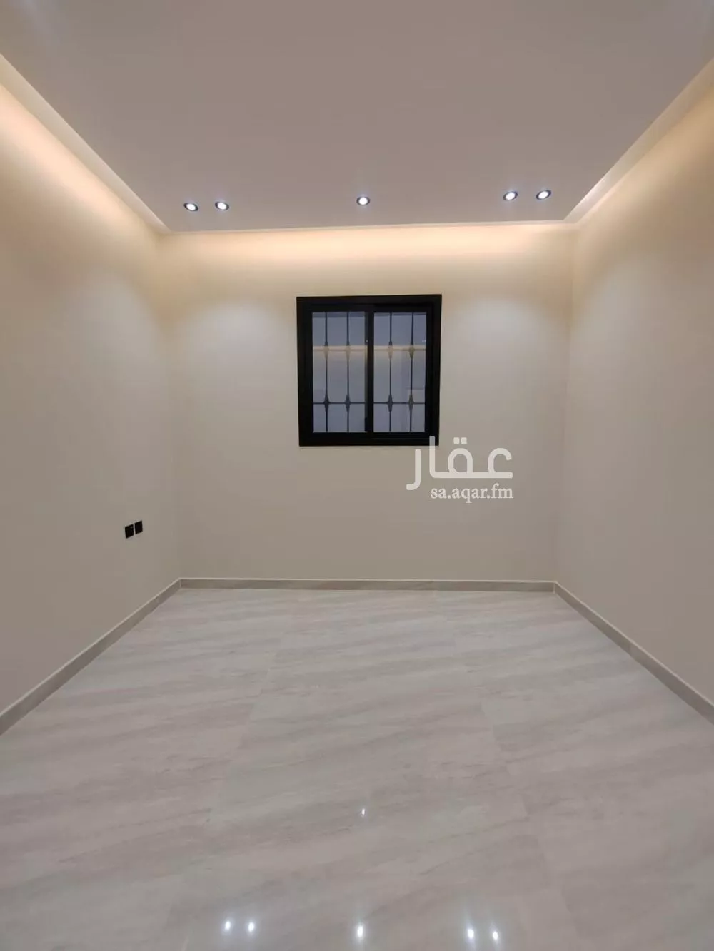 5 bedroom villa in Al Uraija Al Gharbiyah 13