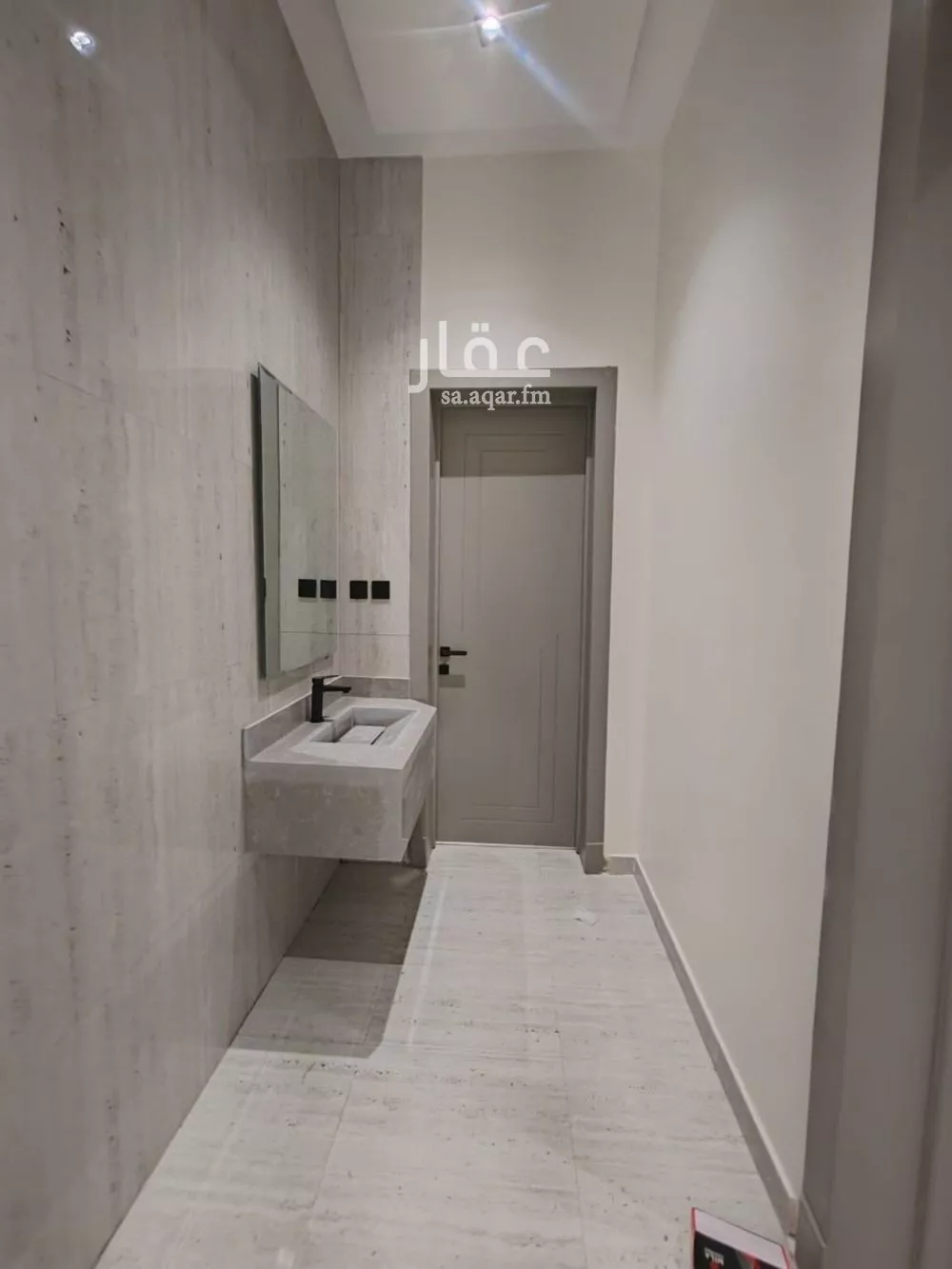 5 bedroom villa in Tuwaiq 9