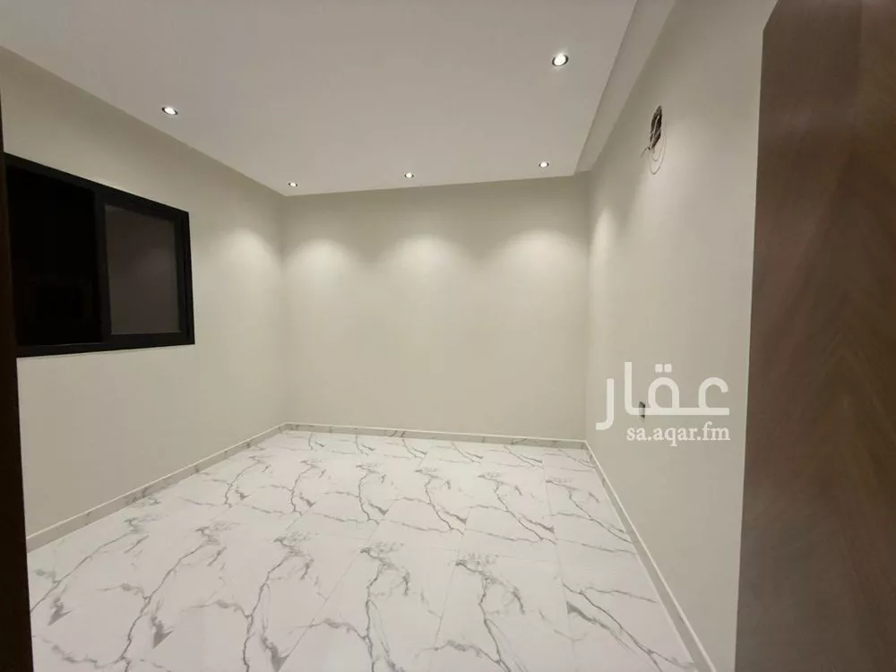 فيلا 5 غرف في طويق 11