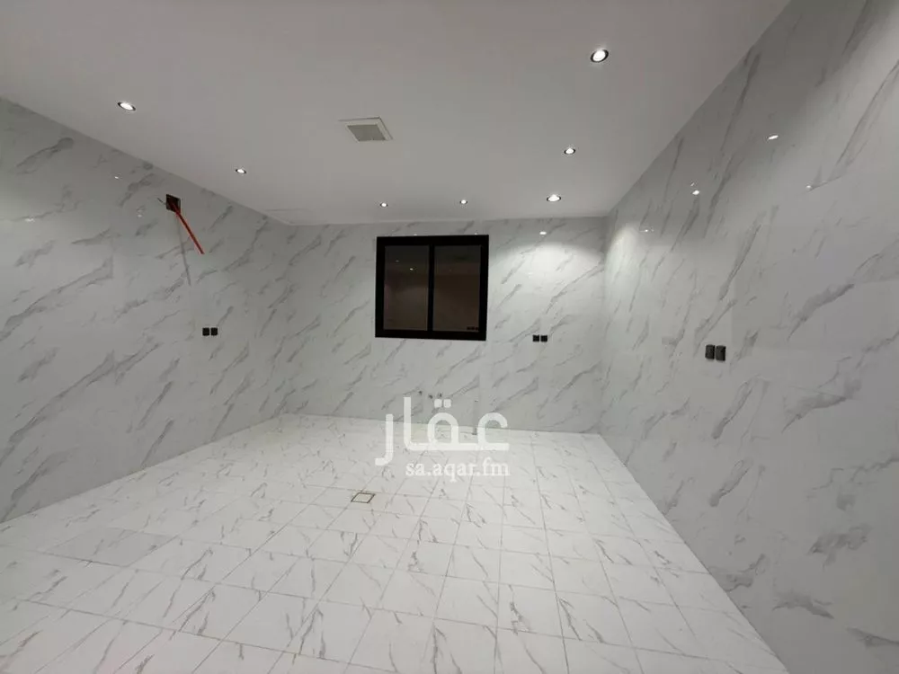 فيلا 5 غرف في طويق 17