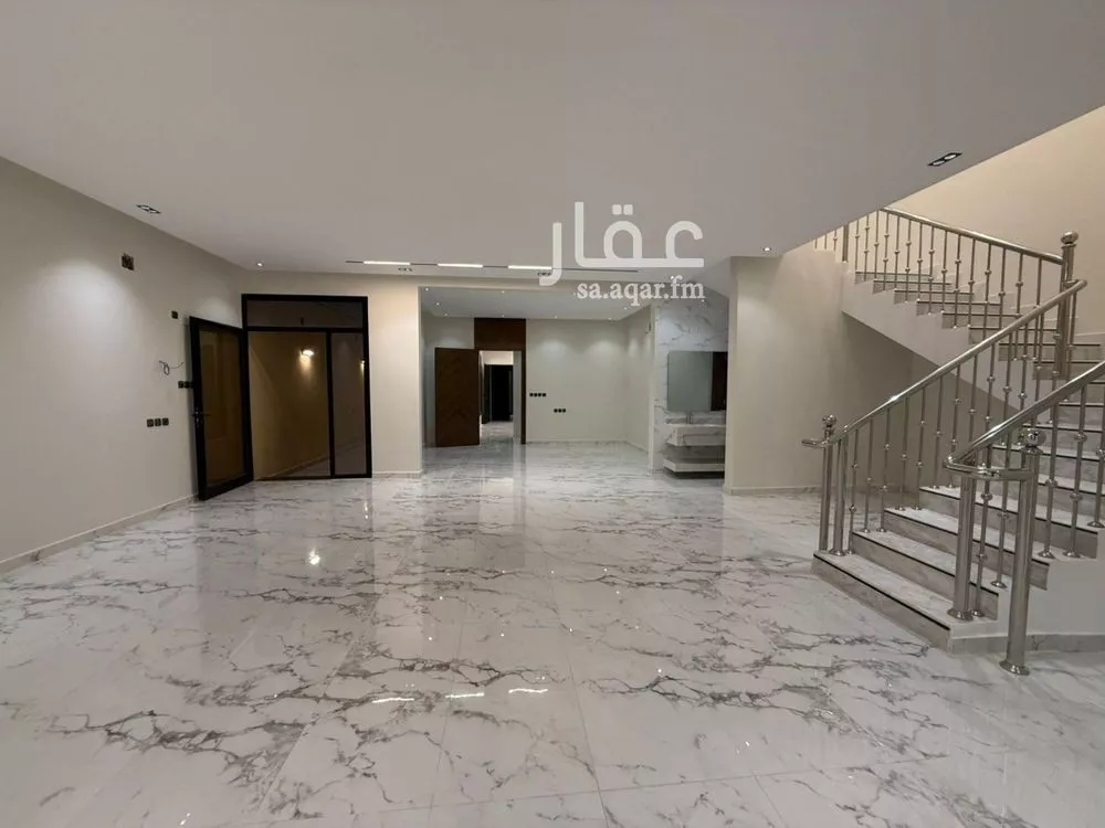 فيلا 5 غرف في طويق 5