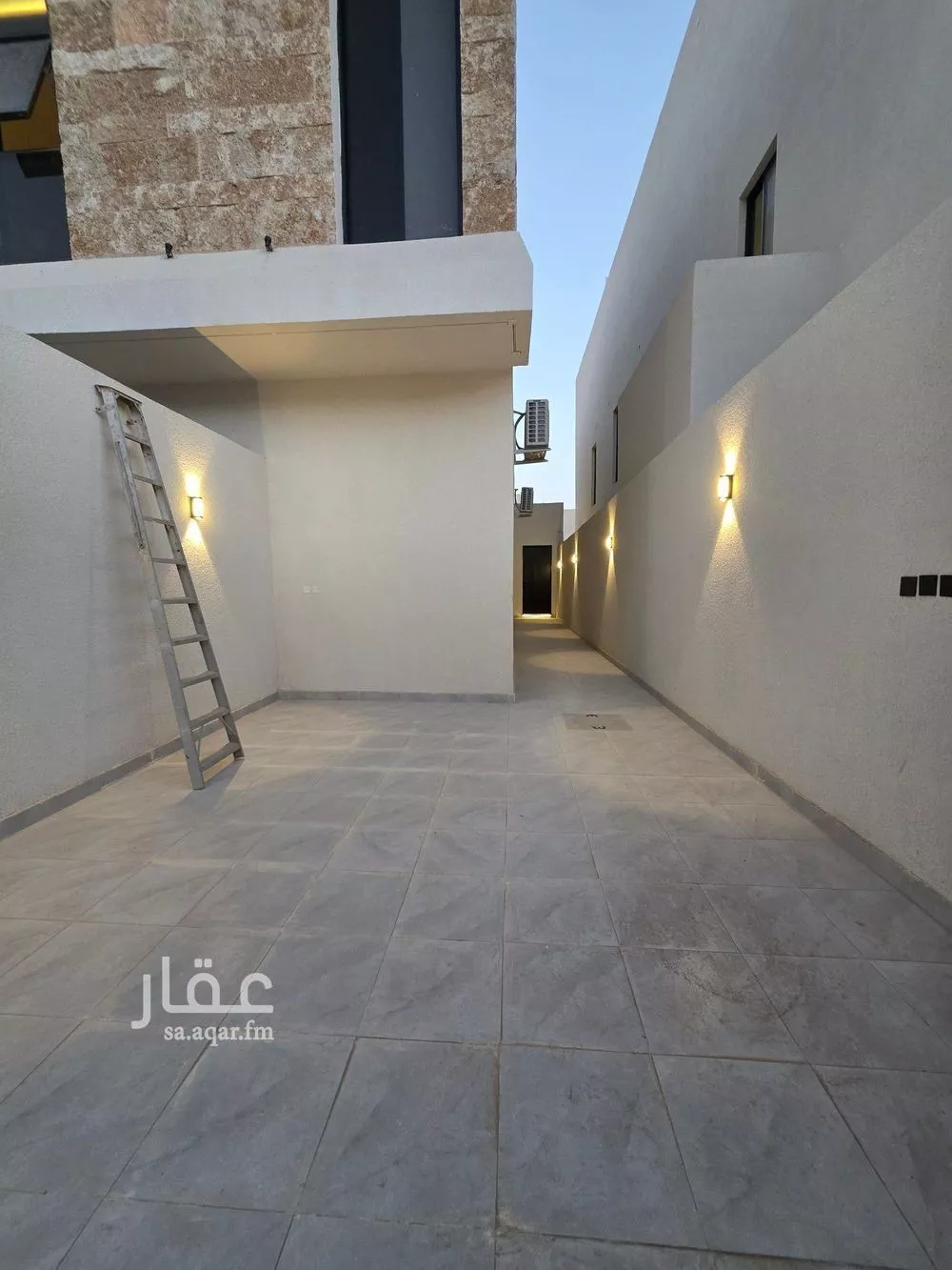 6 bedroom villa in Dhahrat Namar 4