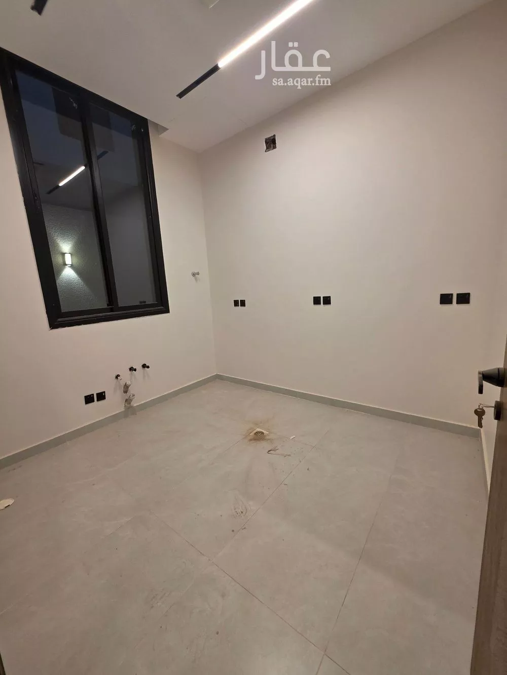 6 bedroom villa in Dhahrat Namar 5