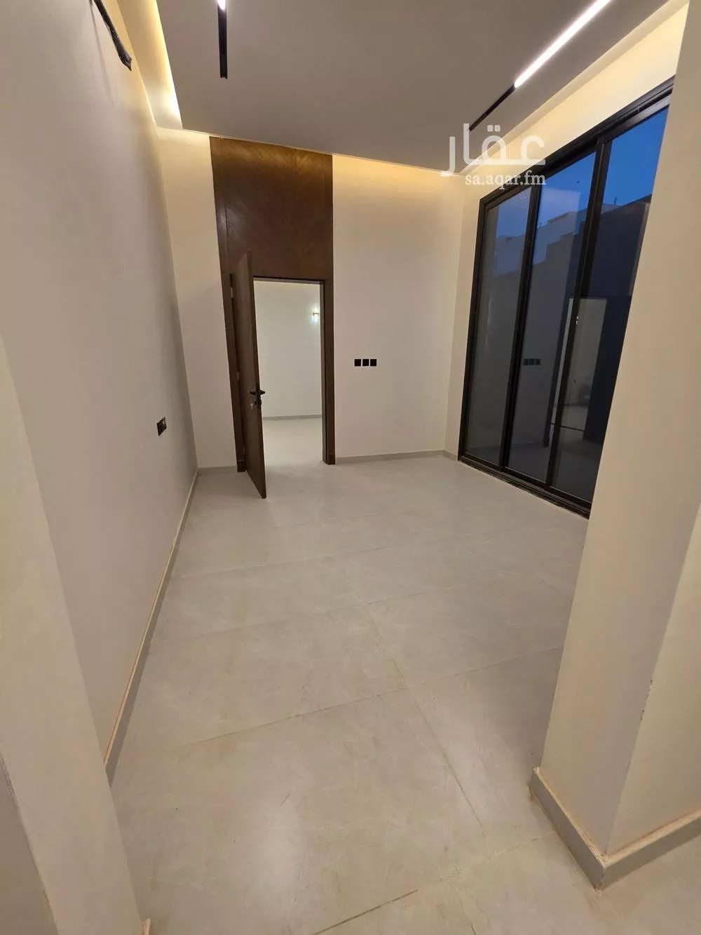 6 bedroom villa in Dhahrat Namar 7