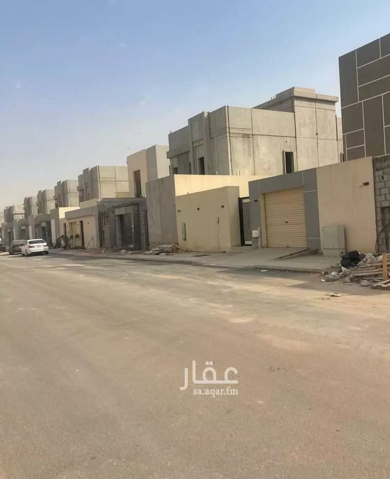 فيلا 4 غرف في الجنادرية 3
