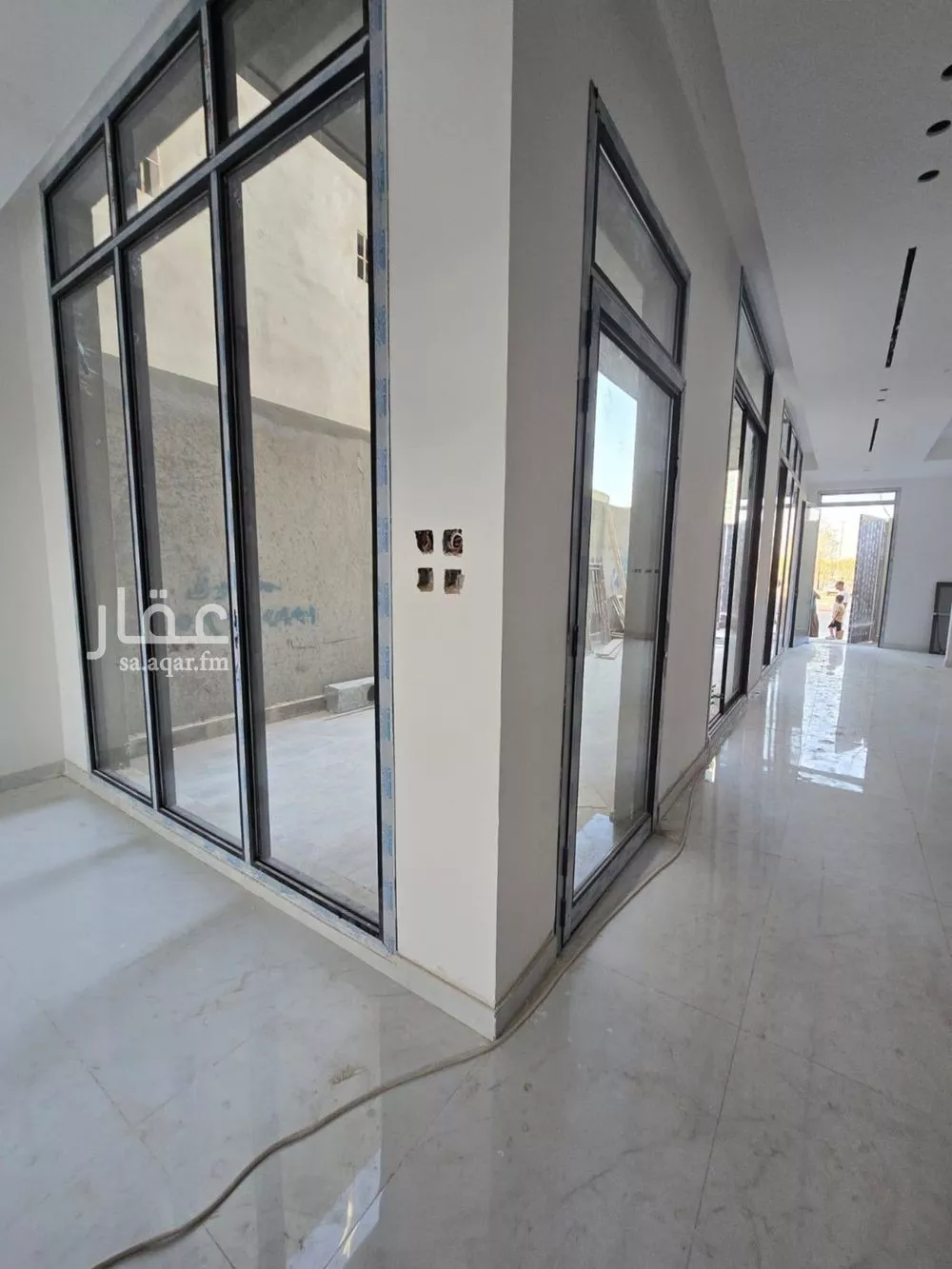 5 bedroom villa in Ishbiliyah 6