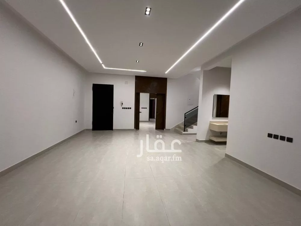 6 bedroom villa in Tuwaiq 14
