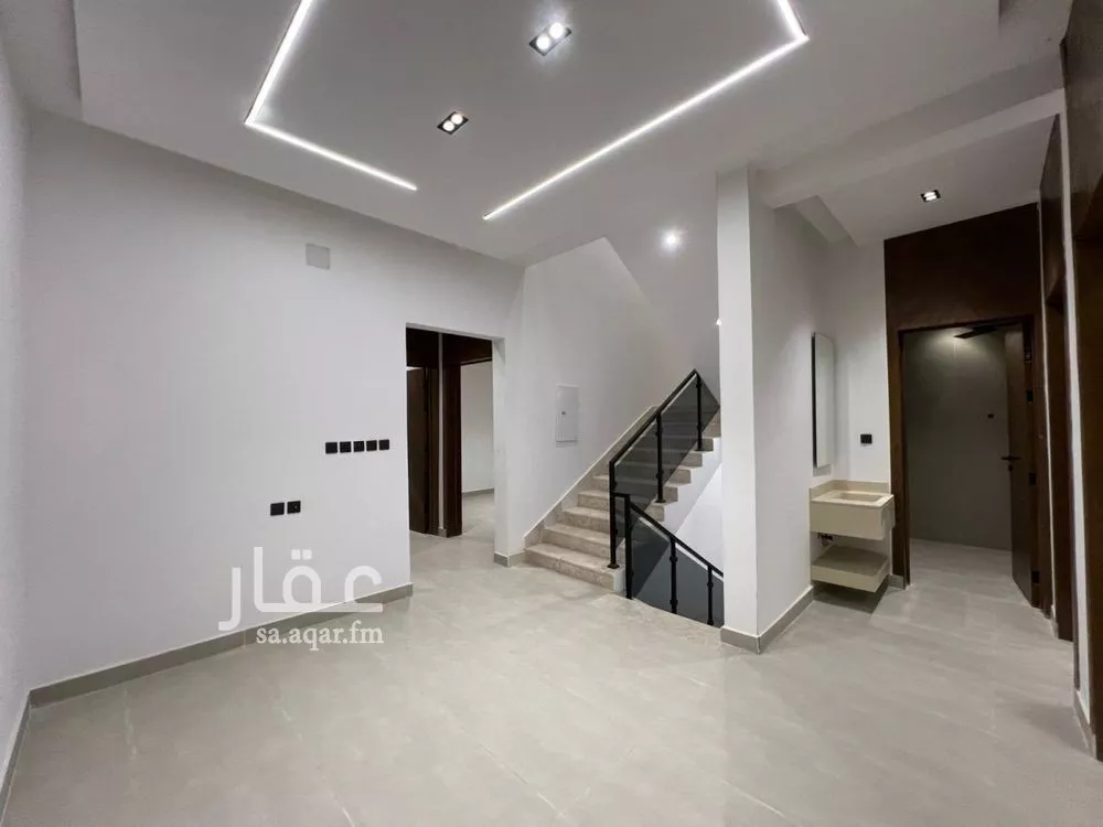 6 bedroom villa in Tuwaiq 18