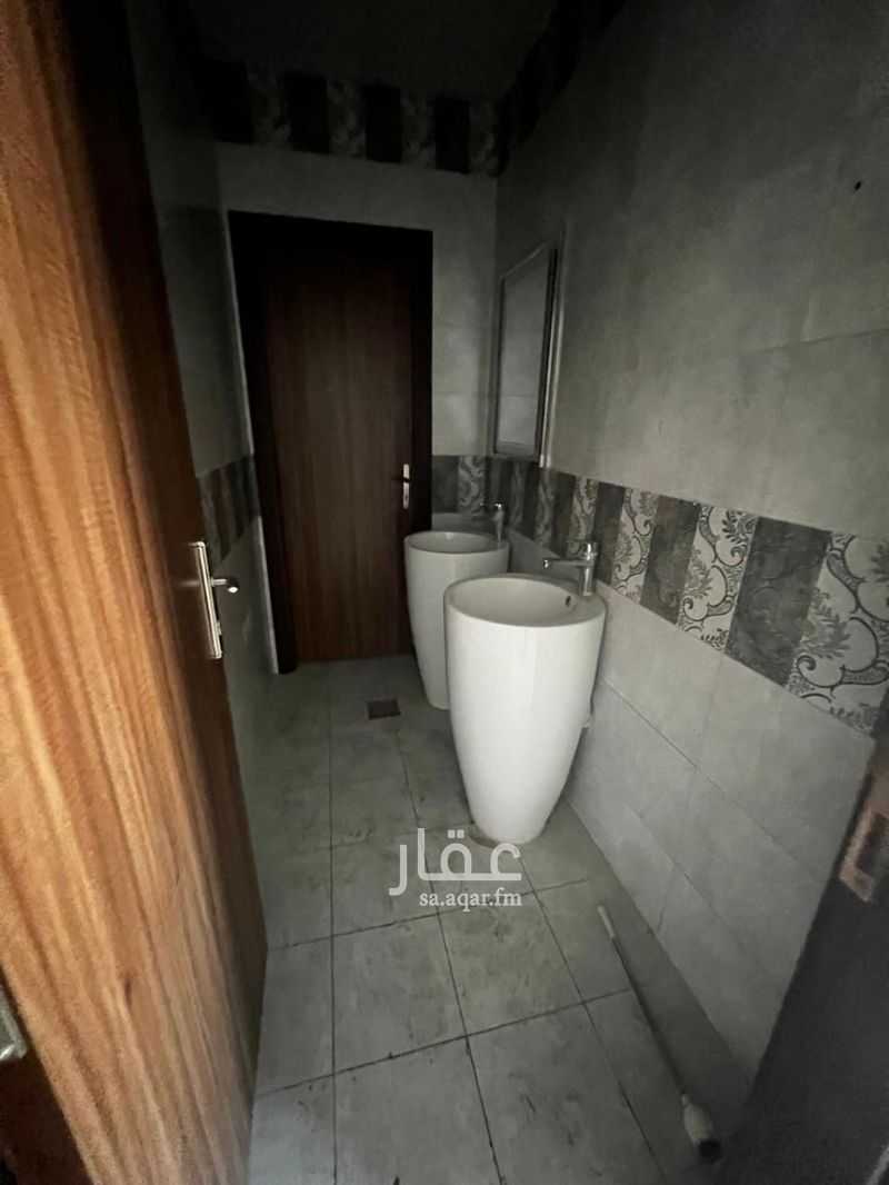 shop in Al Bawadi, Jeddah 7