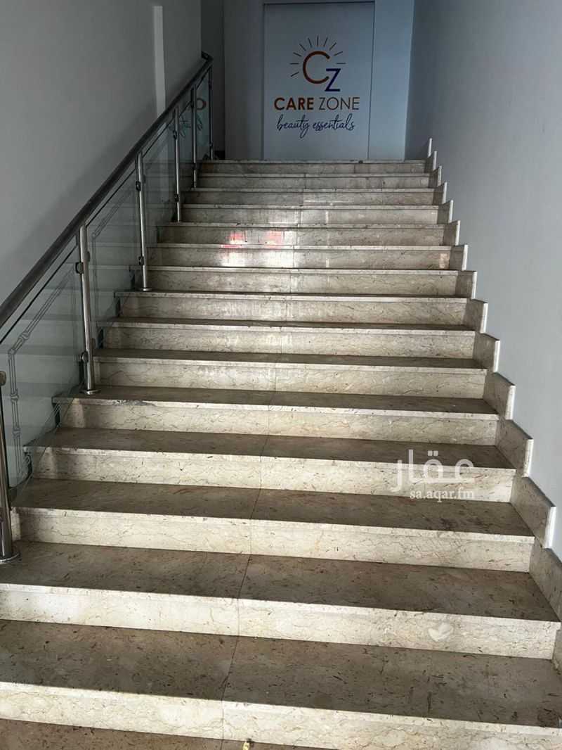 shop in Al Bawadi, Jeddah 2