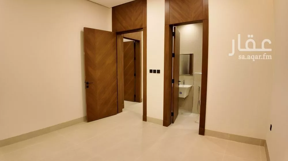 5 bedroom villa in Al Mahdiyyah 20