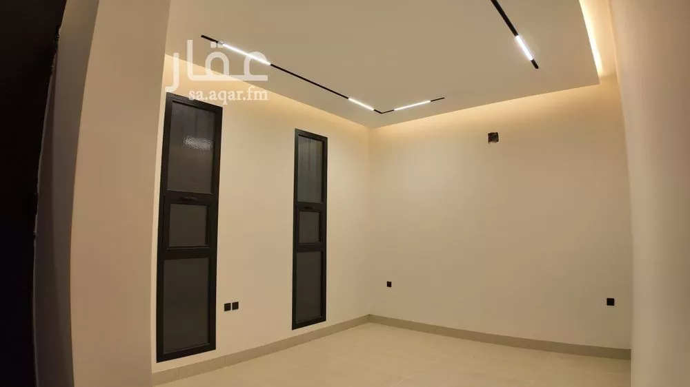 5 bedroom villa in Al Mahdiyyah 8