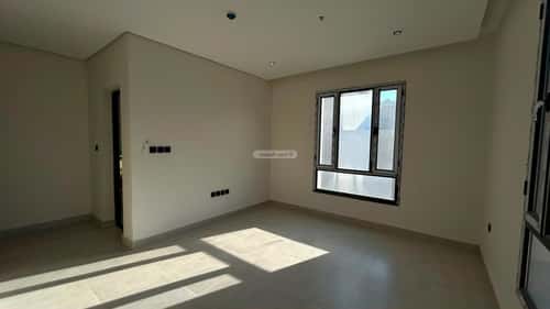 5 bedroom apartment in Al Hamra, Eastern Province 7