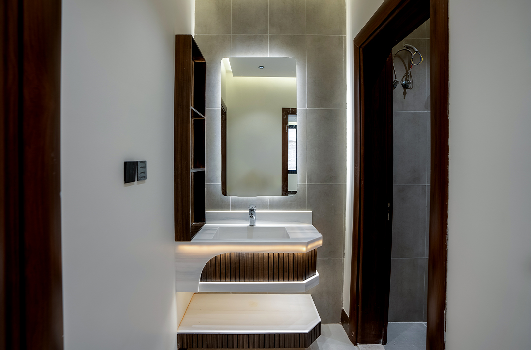 شقة  في الروضة 14