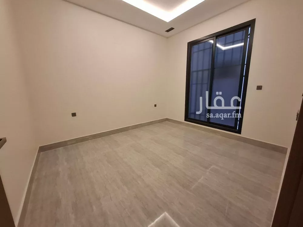 5 bedroom villa in Al Rimal 11
