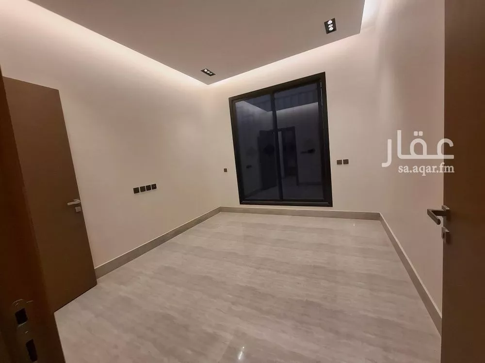 5 bedroom villa in Al Rimal 17