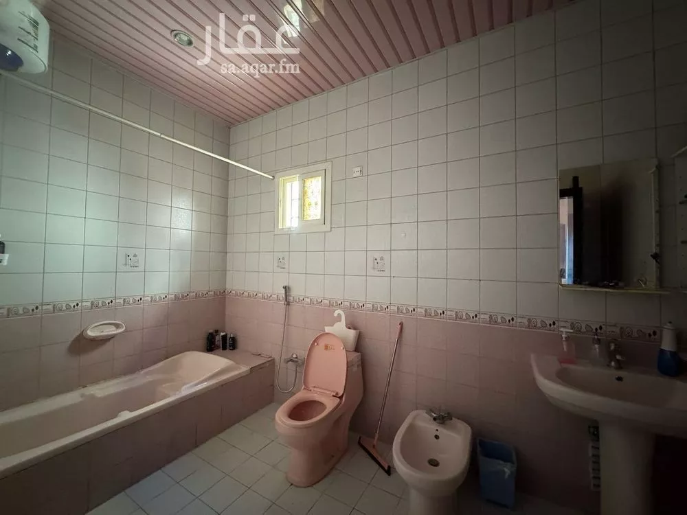 فيلا 7 غرف في الخليج 26
