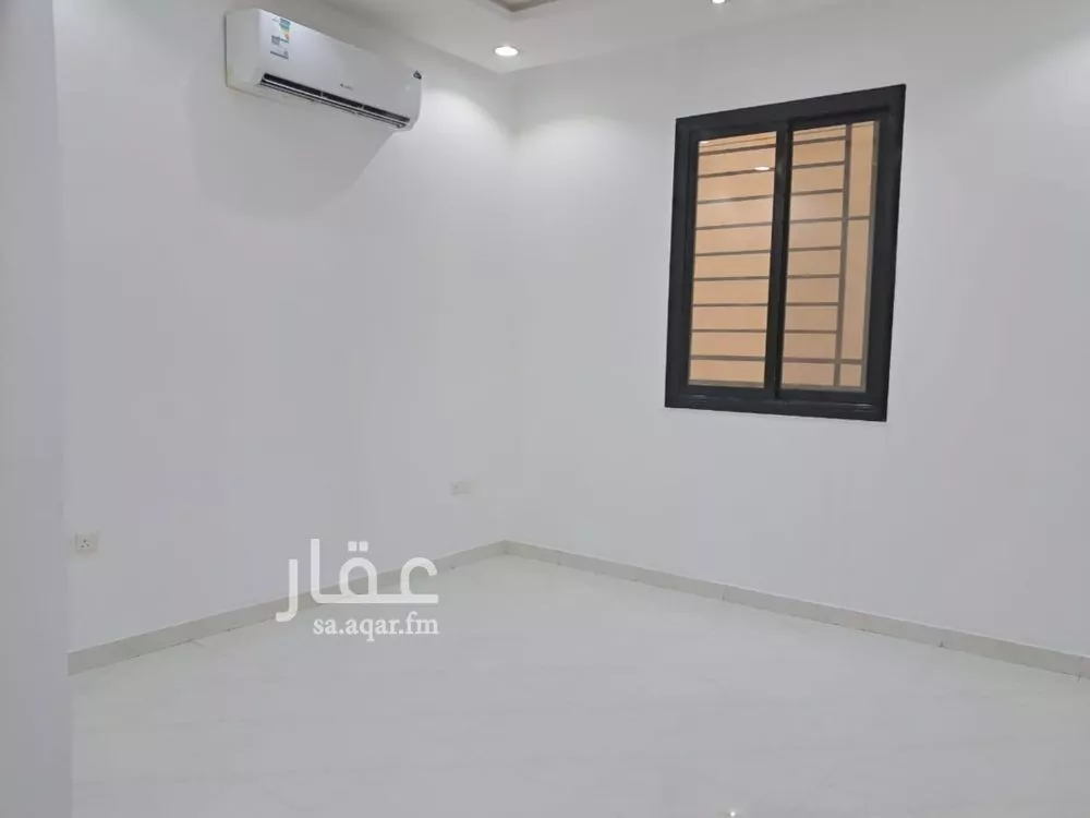 شقة 3 غرف في الرمال 11