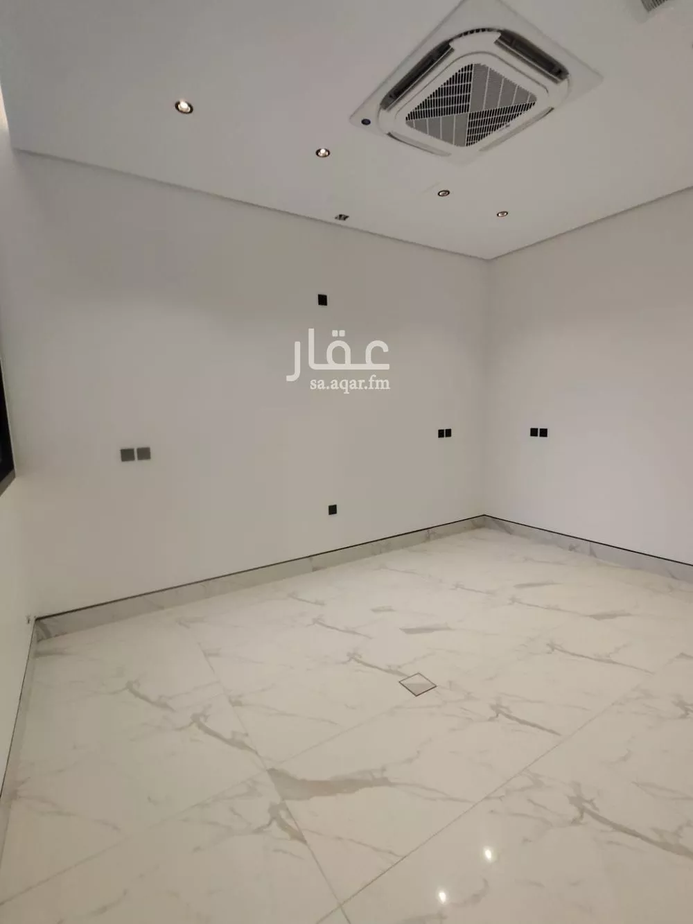 4 bedroom villa in Al Narjis 5