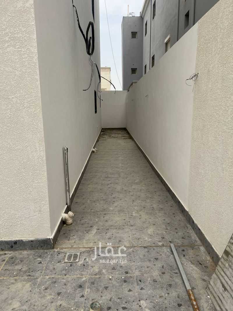 10 bedroom building in Al Amanah, Eastern Province 8