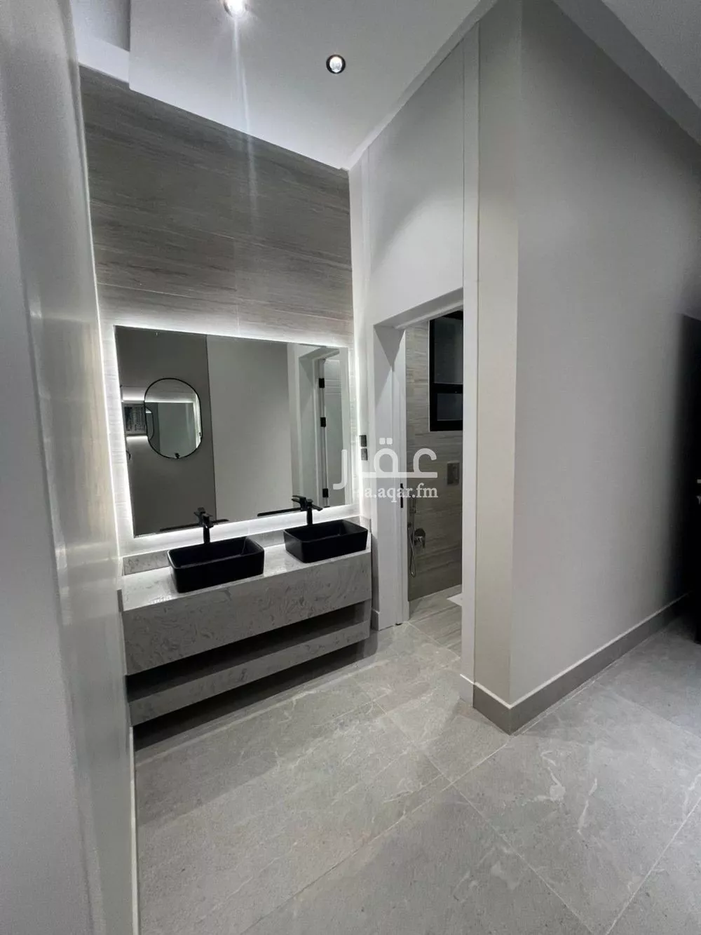 6 bedroom villa in Al Yarmouk 13