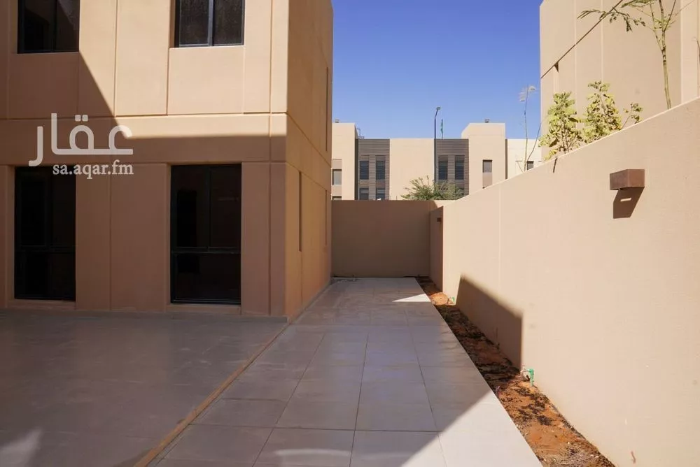 7 bedroom villa in Sidrah 2