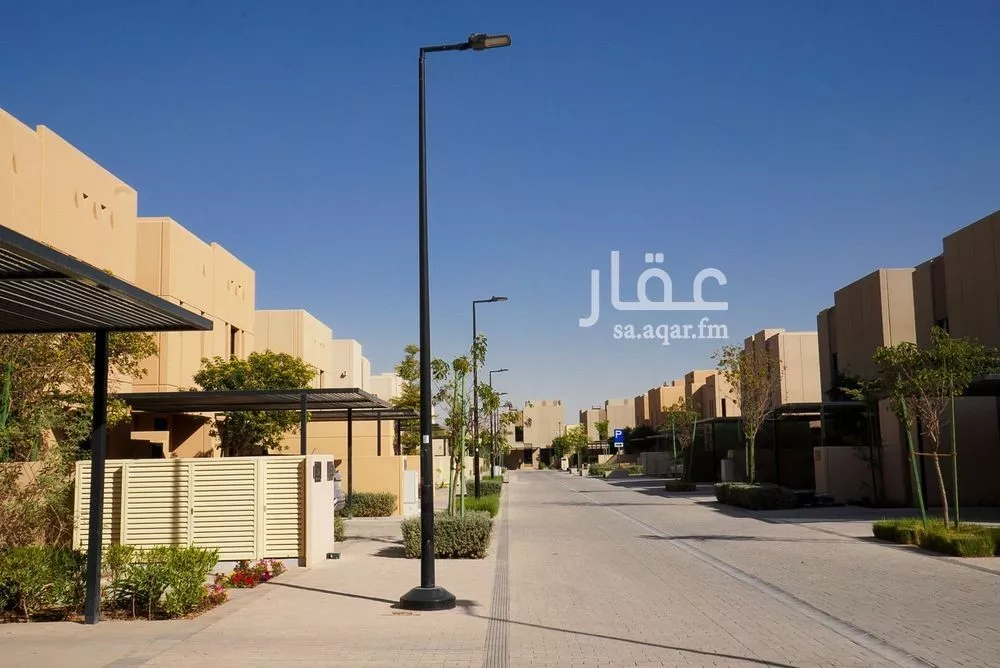 7 bedroom villa in Sidrah 8