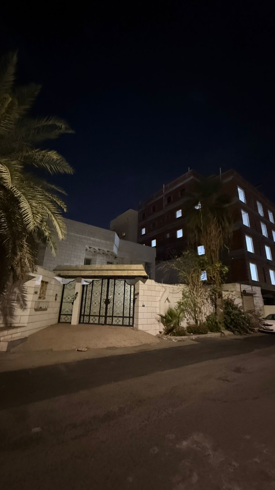 villa in Al Rabwa 4