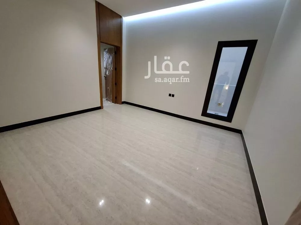 فيلا 5 غرف في الرمال 24