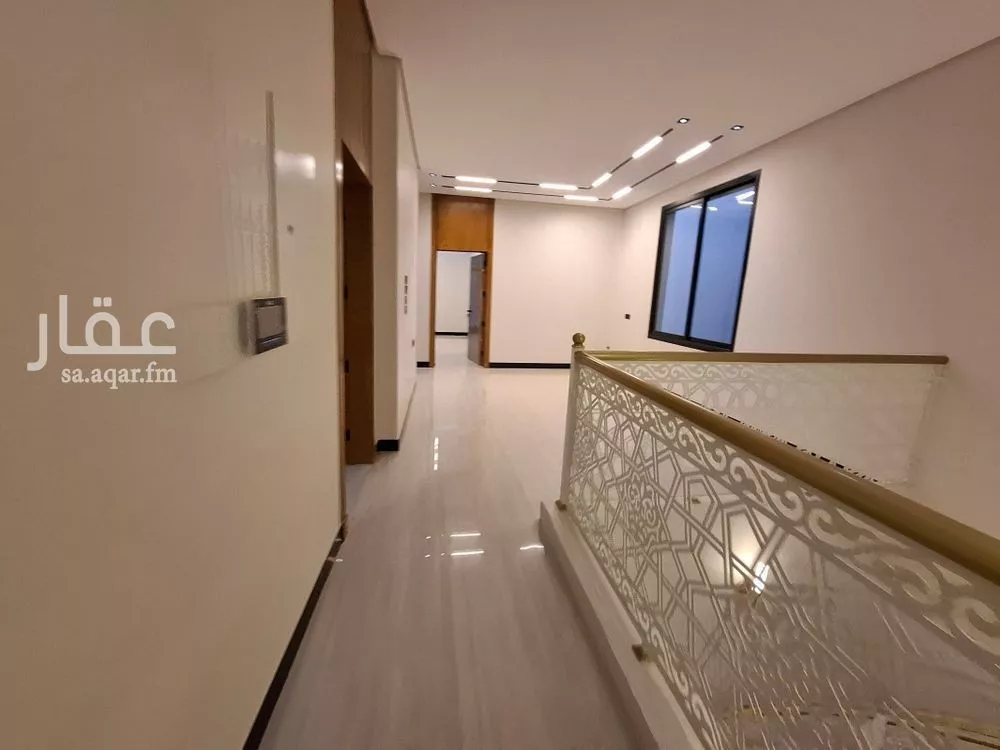فيلا 5 غرف في الرمال 28