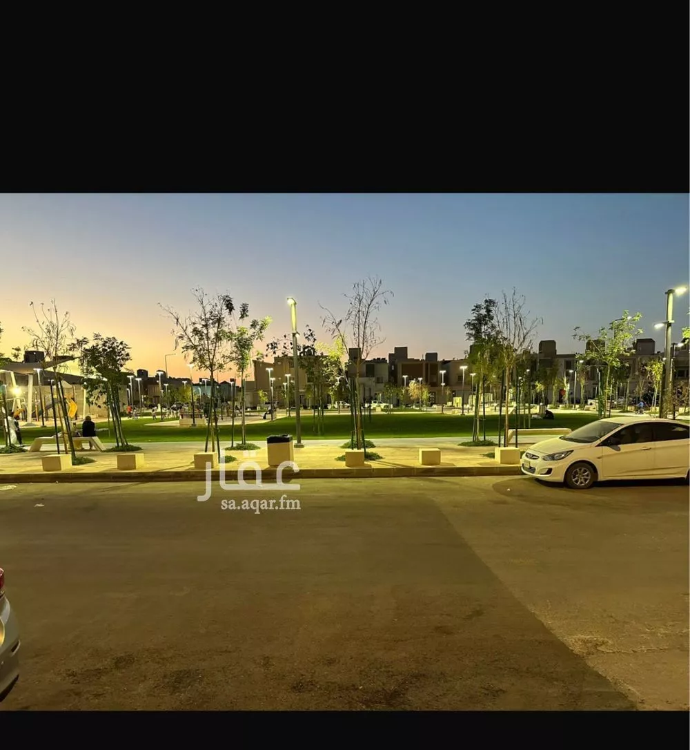 فيلا 4 غرف في القادسية 5