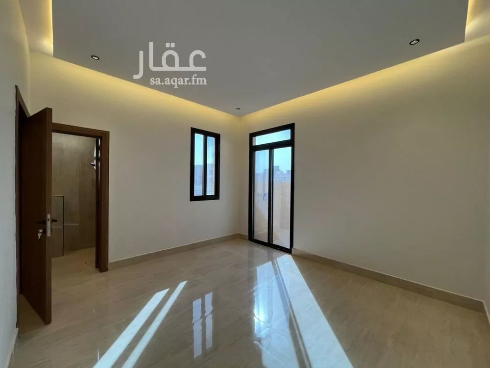 5 bedroom villa in Al Mahdiyyah 13