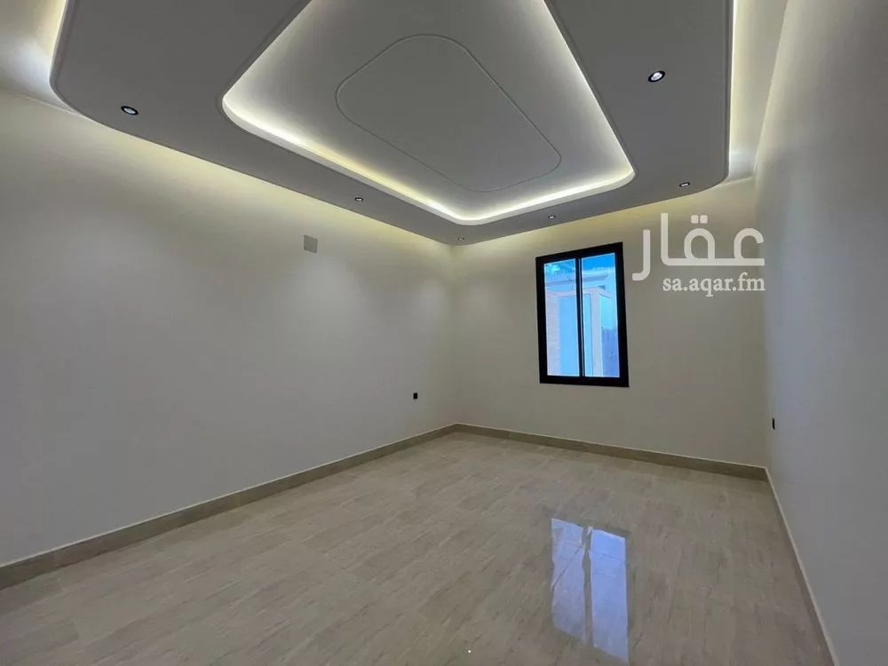 5 bedroom villa in Al Mahdiyyah 16