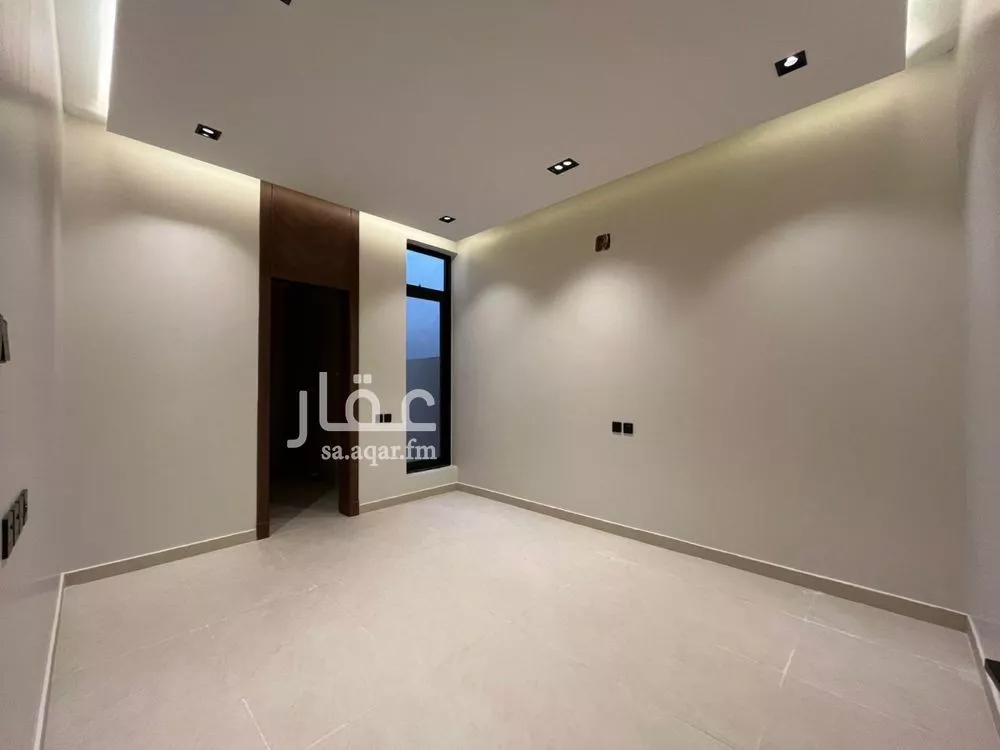 5 bedroom villa in Al Mahdiyyah 13