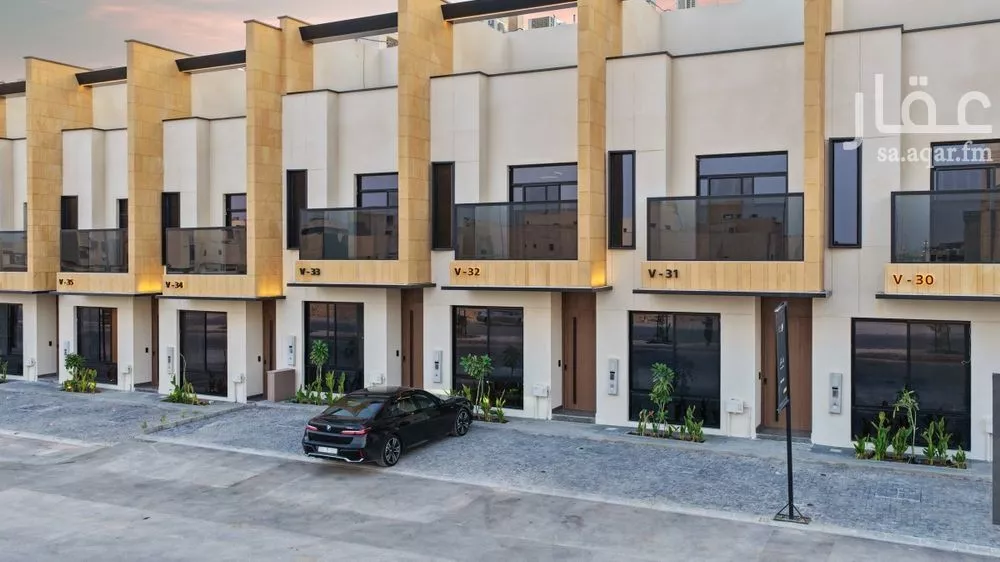 3 bedroom villa in Al Narjis 5