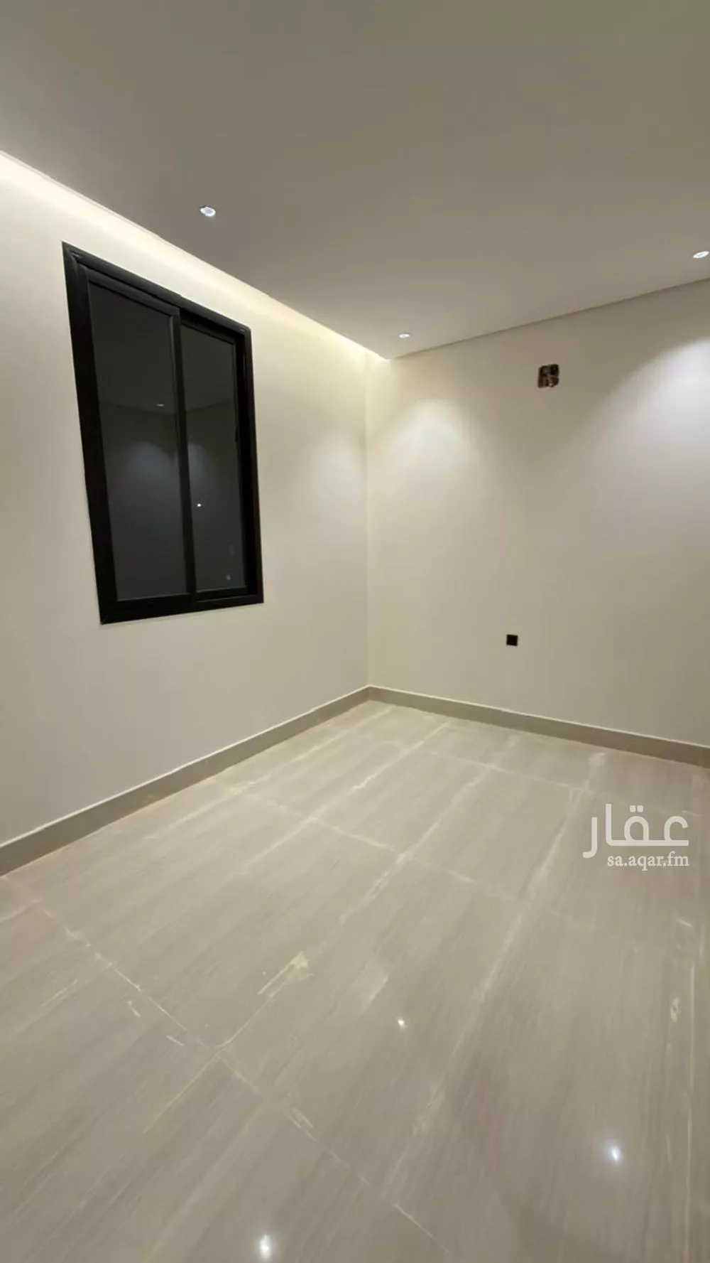فيلا 6 غرف في طويق 8