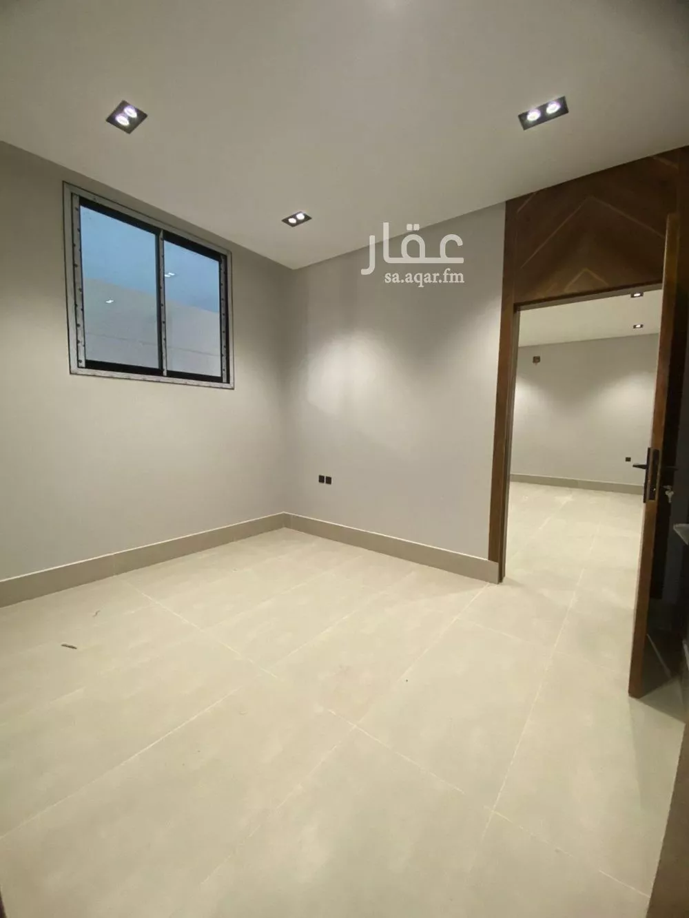 فيلا 5 غرف في عكاظ 2