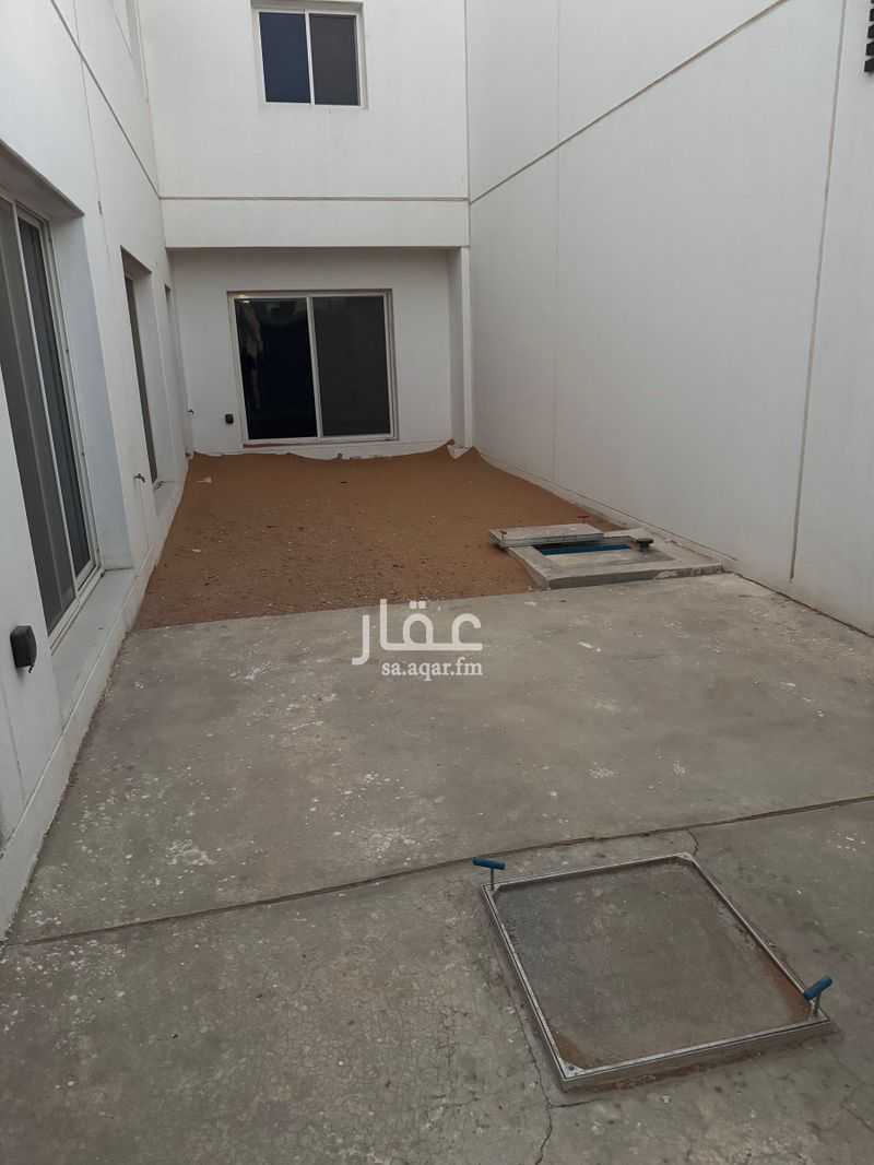4 bedroom villa in Al Farouq, Riyadh 2