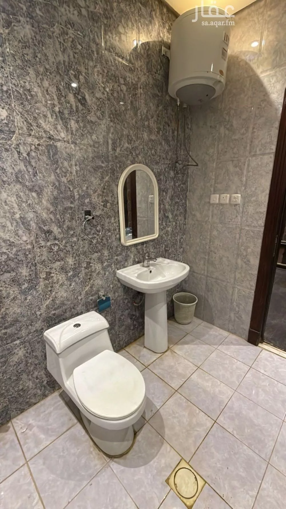 2 bedroom apartment in Al Munsiyah 5