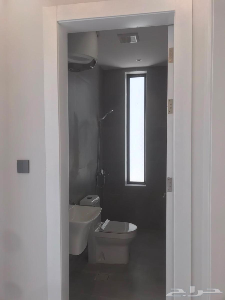 5 bedroom villa in Al Bayan, Riyadh 4