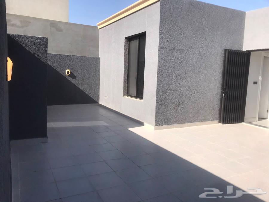 5 bedroom villa in Al Bayan, Riyadh 9