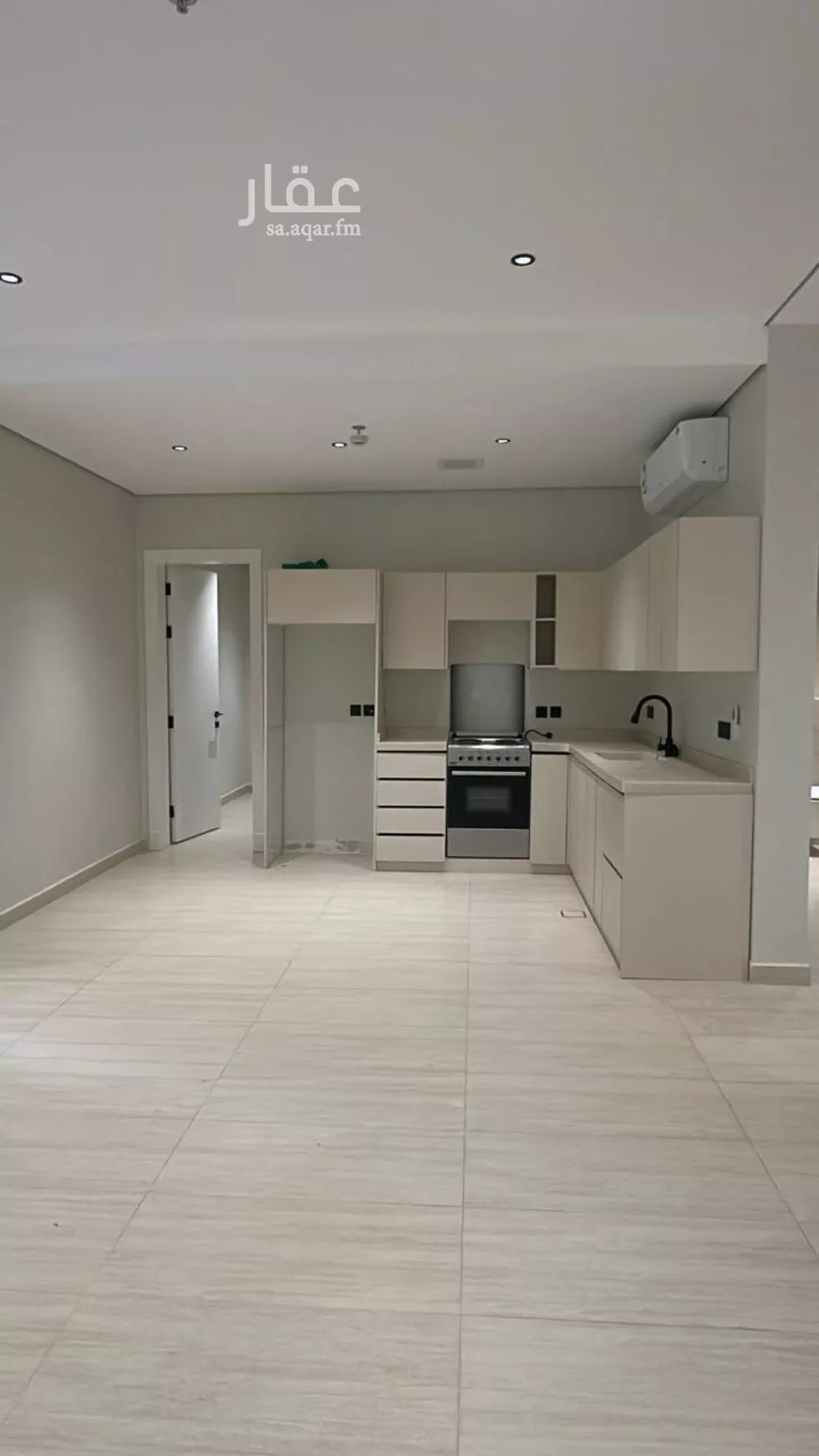 3 bedroom floor in Al Narjis 4